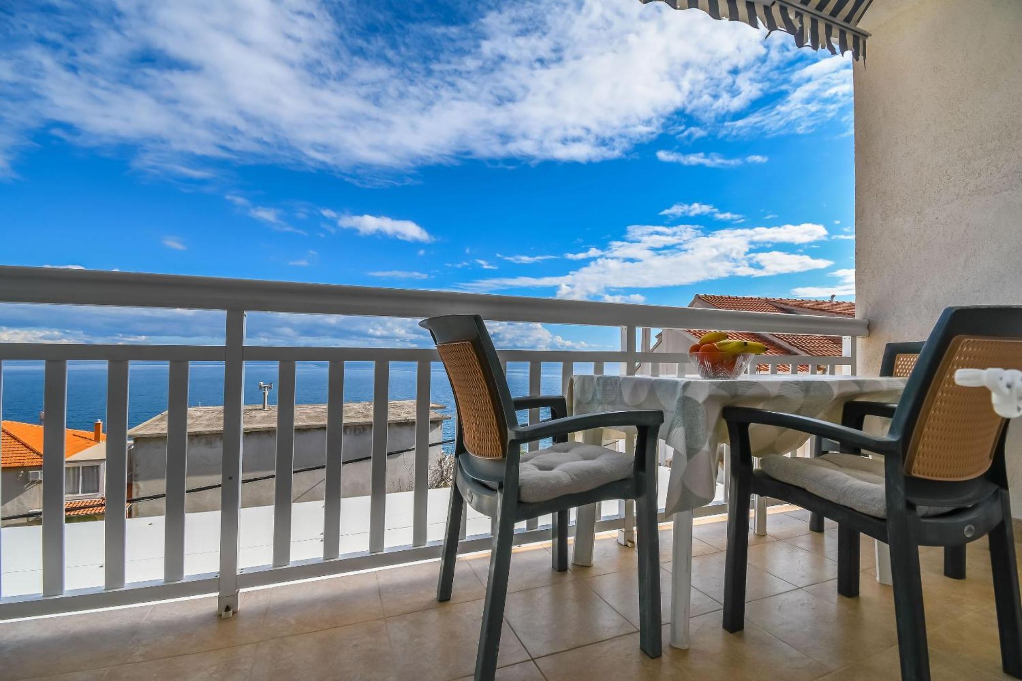 Apartments Vinka Trogir Exterior photo