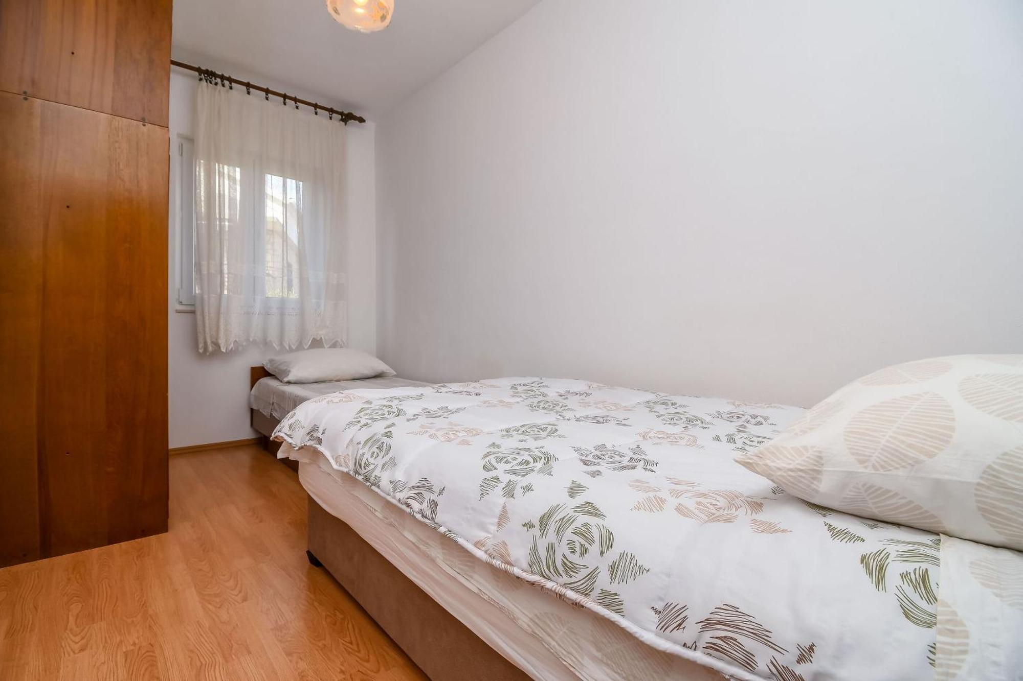 Apartments Vinka Trogir Exterior photo