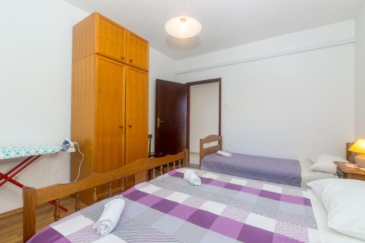 Apartments Vinka Trogir Exterior photo