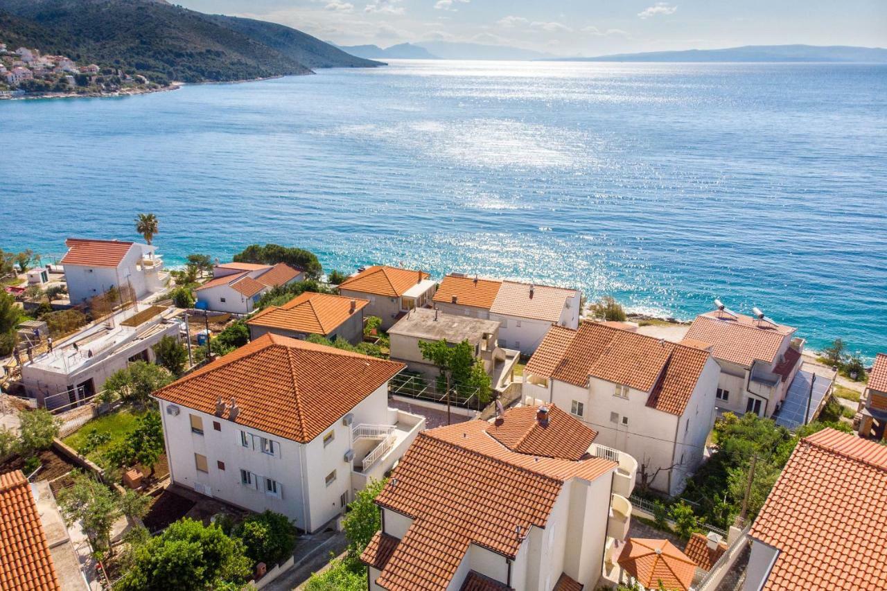 Apartments Vinka Trogir Exterior photo